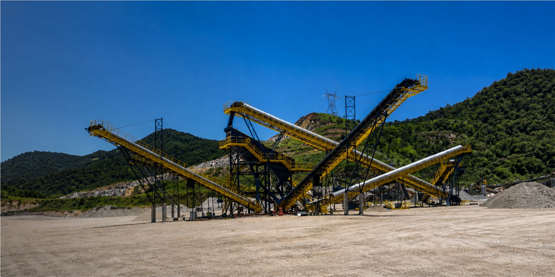 Sistema de processamento de materiais Simplex com transportadores de correia